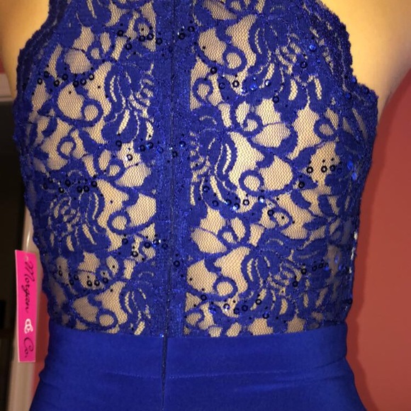 Prom Dress - Picture 3 of 5